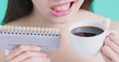 how to remove coffee stains from teeth