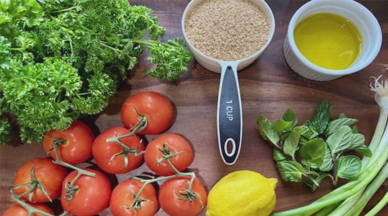 ingredients of tabouli nutrient-packed